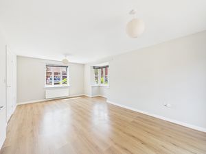 Lounge - click for photo gallery